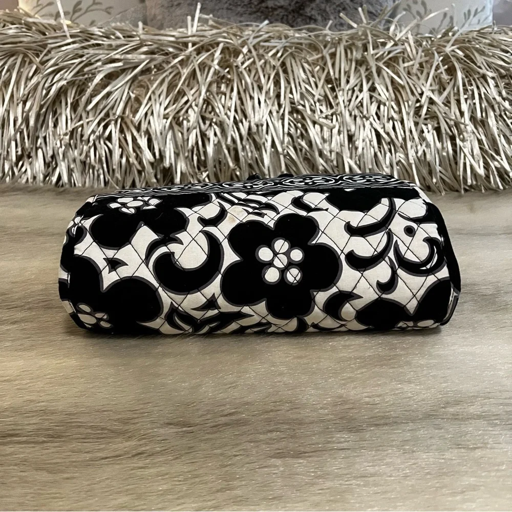 VERA BRADLEY Night & Day 2010 Iconic Grand Hanging Organizer Toiletries Cosmetic